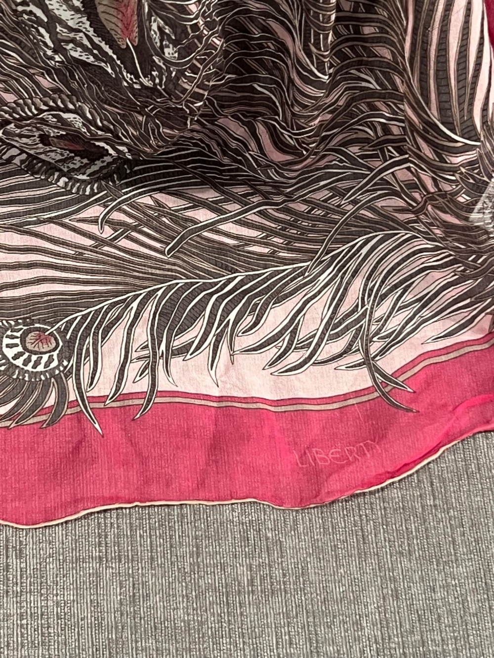 Liberty Hera Peacock Feathers Scarf - Picture 4 of 8